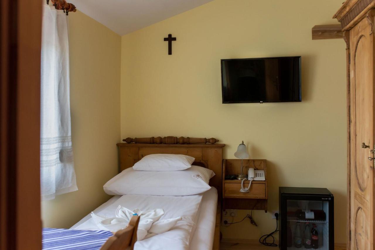 Bed and Breakfast Szent Gellert Borhaz Es Vendegfogado Мако Екстер'єр фото