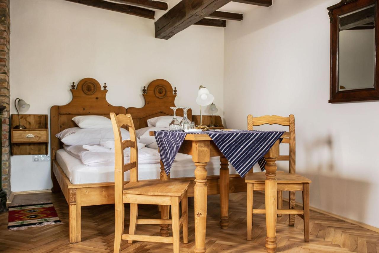 Bed and Breakfast Szent Gellert Borhaz Es Vendegfogado Мако Екстер'єр фото