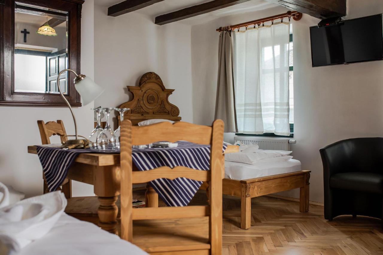 Bed and Breakfast Szent Gellert Borhaz Es Vendegfogado Мако Екстер'єр фото