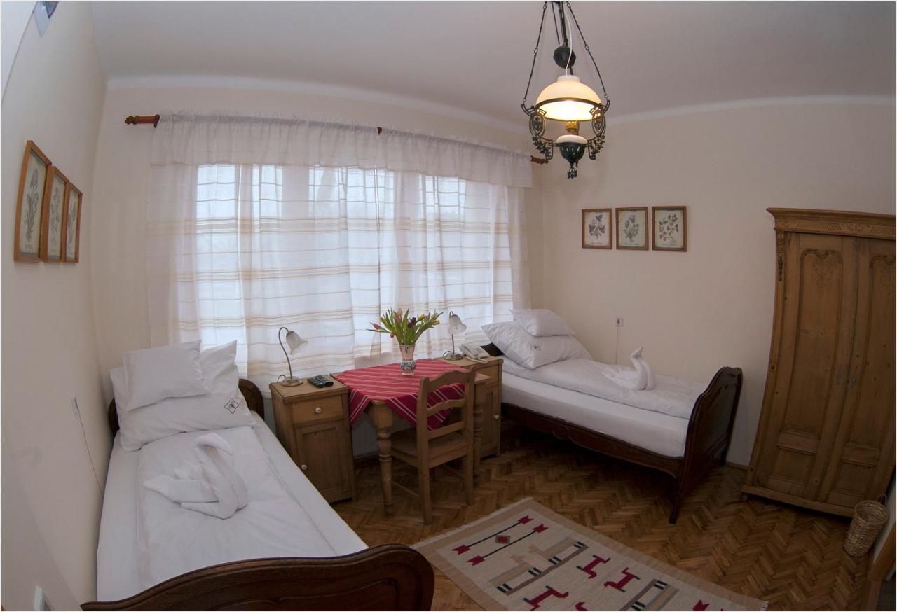 Bed and Breakfast Szent Gellert Borhaz Es Vendegfogado Мако Екстер'єр фото