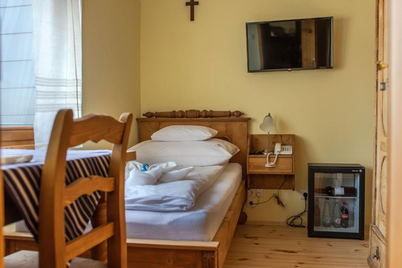 Bed and Breakfast Szent Gellert Borhaz Es Vendegfogado Мако Екстер'єр фото