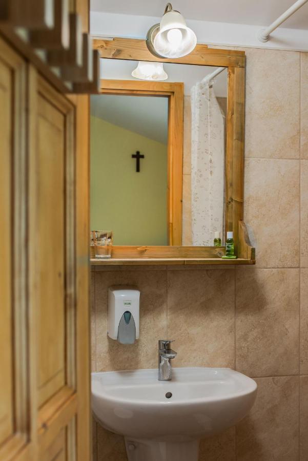Bed and Breakfast Szent Gellert Borhaz Es Vendegfogado Мако Екстер'єр фото